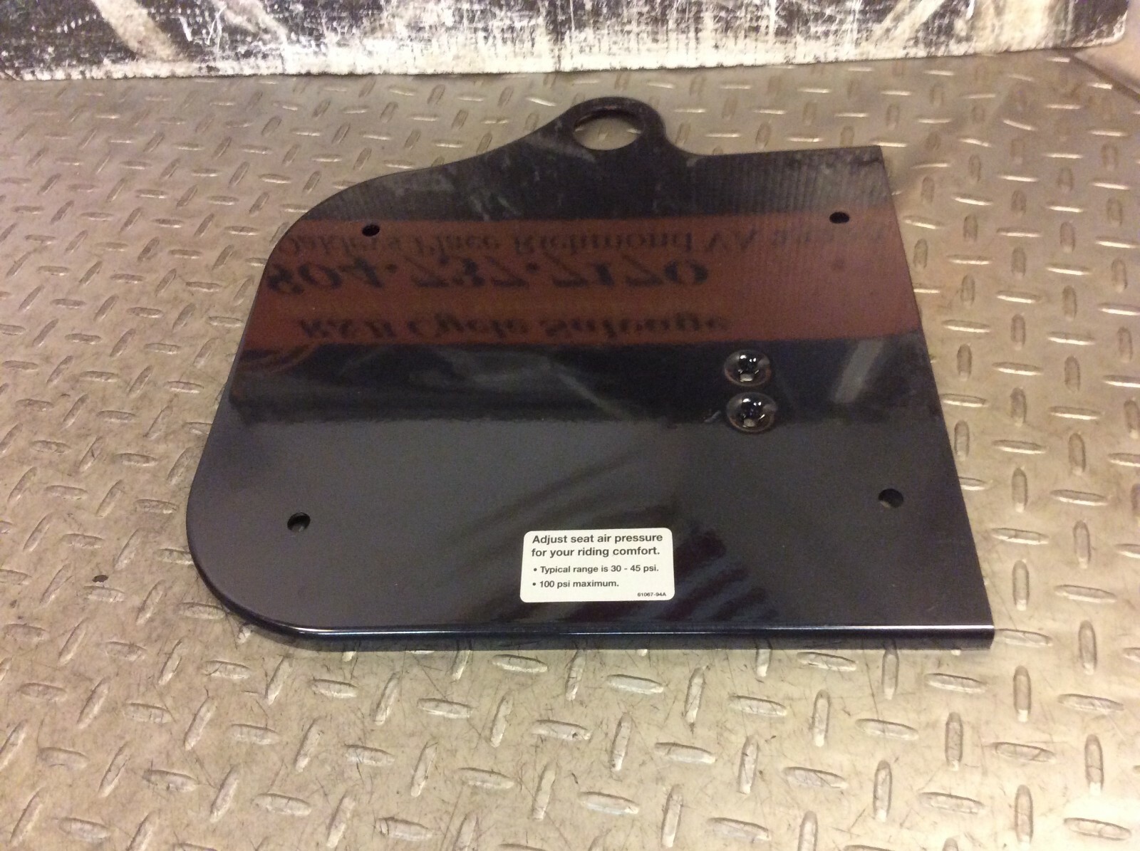 09 13 Harley Davidson Touring Ultra Air Tour Pack Mounting Plate