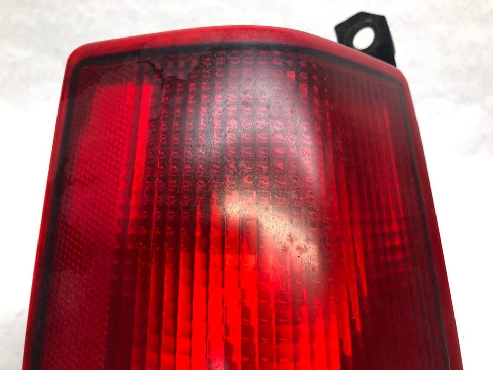 Chevy Express 1996 97 98 1999 furgoneta pasajero derecho conjunto de luces traseras lentes desvanecidas Foto 4 de 4