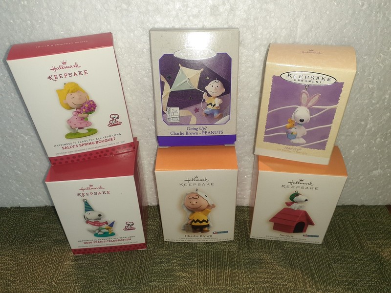 LOT 6 NEW HALLMARK Peanuts EASTER Spring HALLOWEEN & New Years NEVER DISPLAYED
