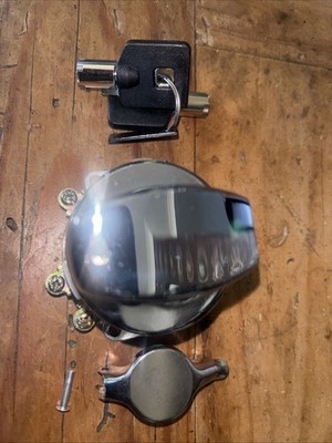 Harley Davidson Zündschloss Softail Dyna etc 6 Pin 2 Schlüssel Chrom