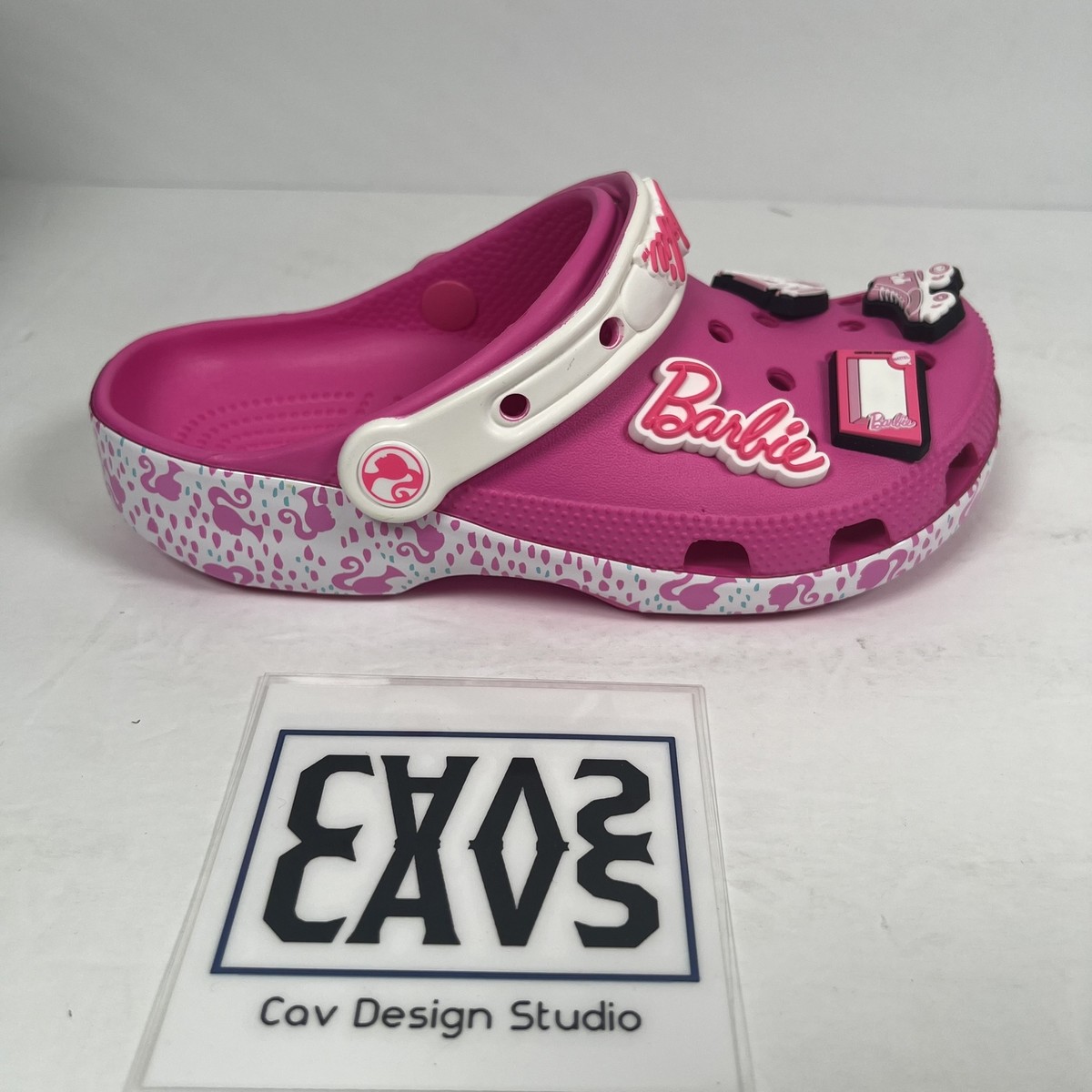 NEW Crocs x Barbie Classic Clog Mens 12 Electric Hot Pink Barbiecore Comfort NWT CROCS Barbie Classic Clog Grade School Girls Pink | Hibbett main image 2