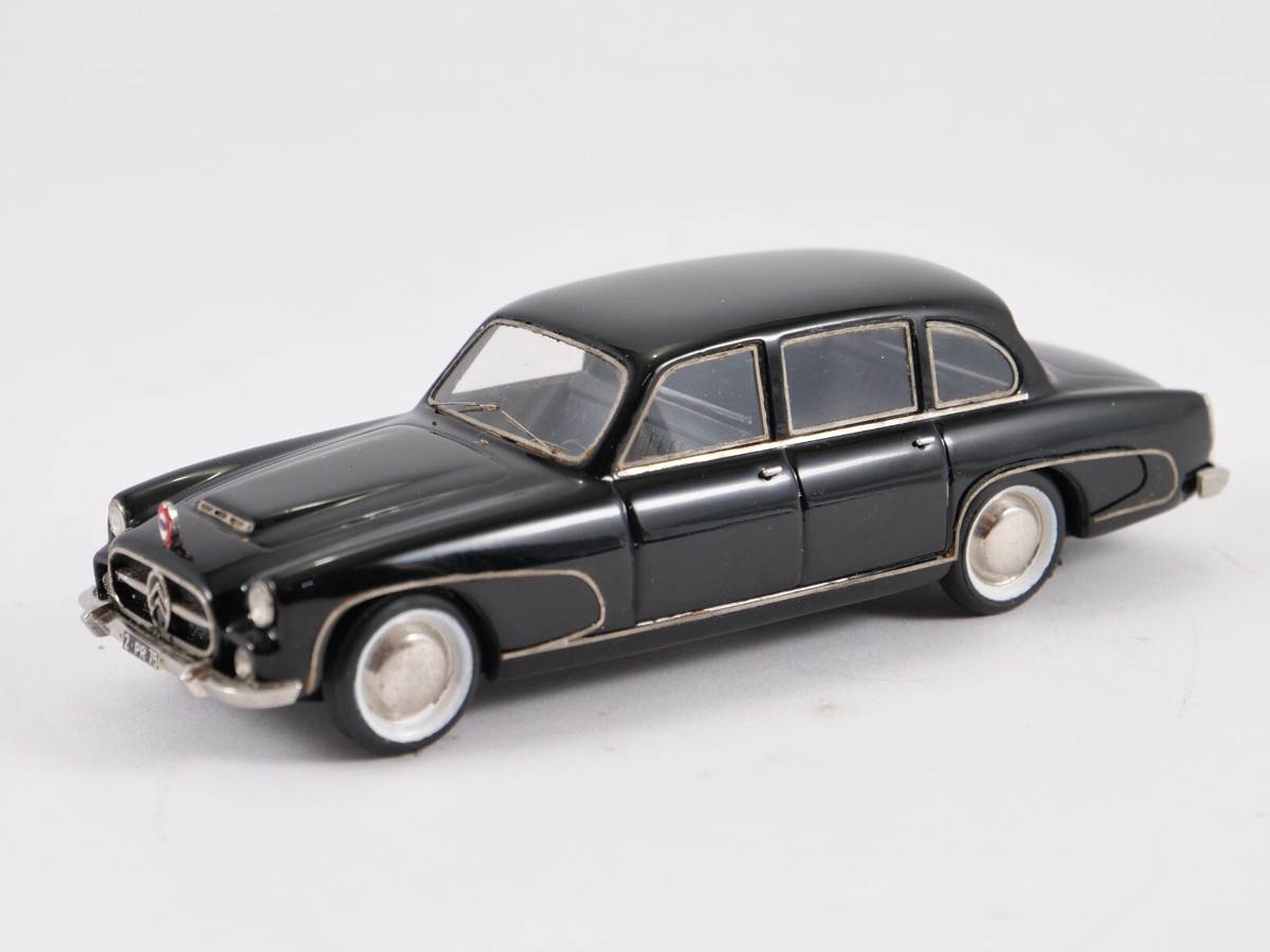 Ma collection Swiss N°28 Citroën 15 Chapron Presidential 1955