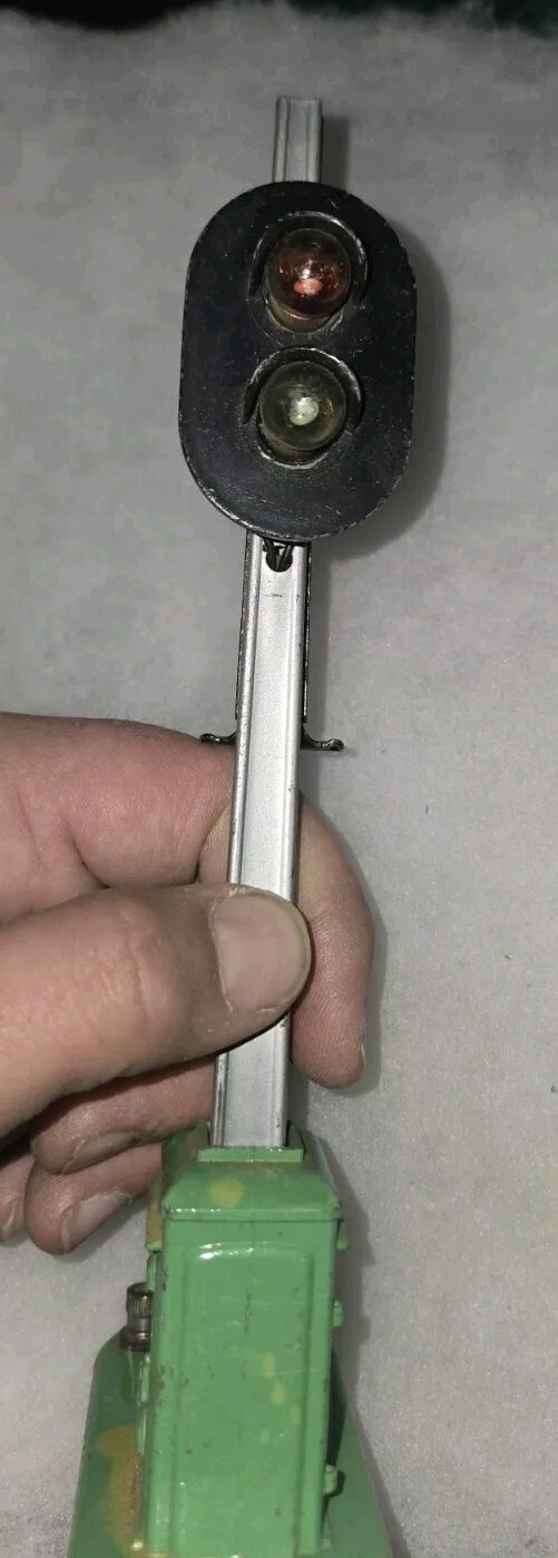 Lionel Train Automatic Block Signal 153 Postwar O Gauge USA Made