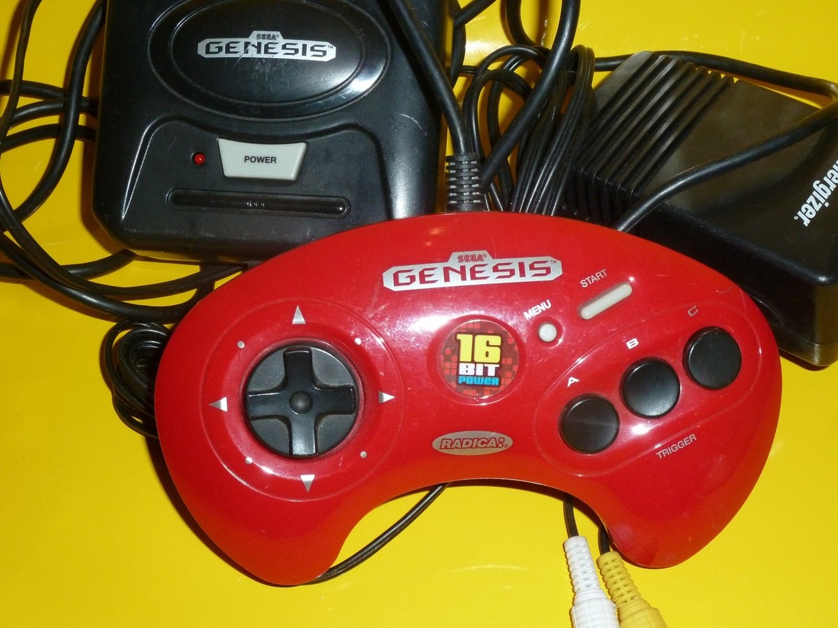 SEGA MEGA DRIVE Volume II レッドコントローラー RED Genesis Authentic Mega Drive Radica 16-Bit Arcade Plug N Play