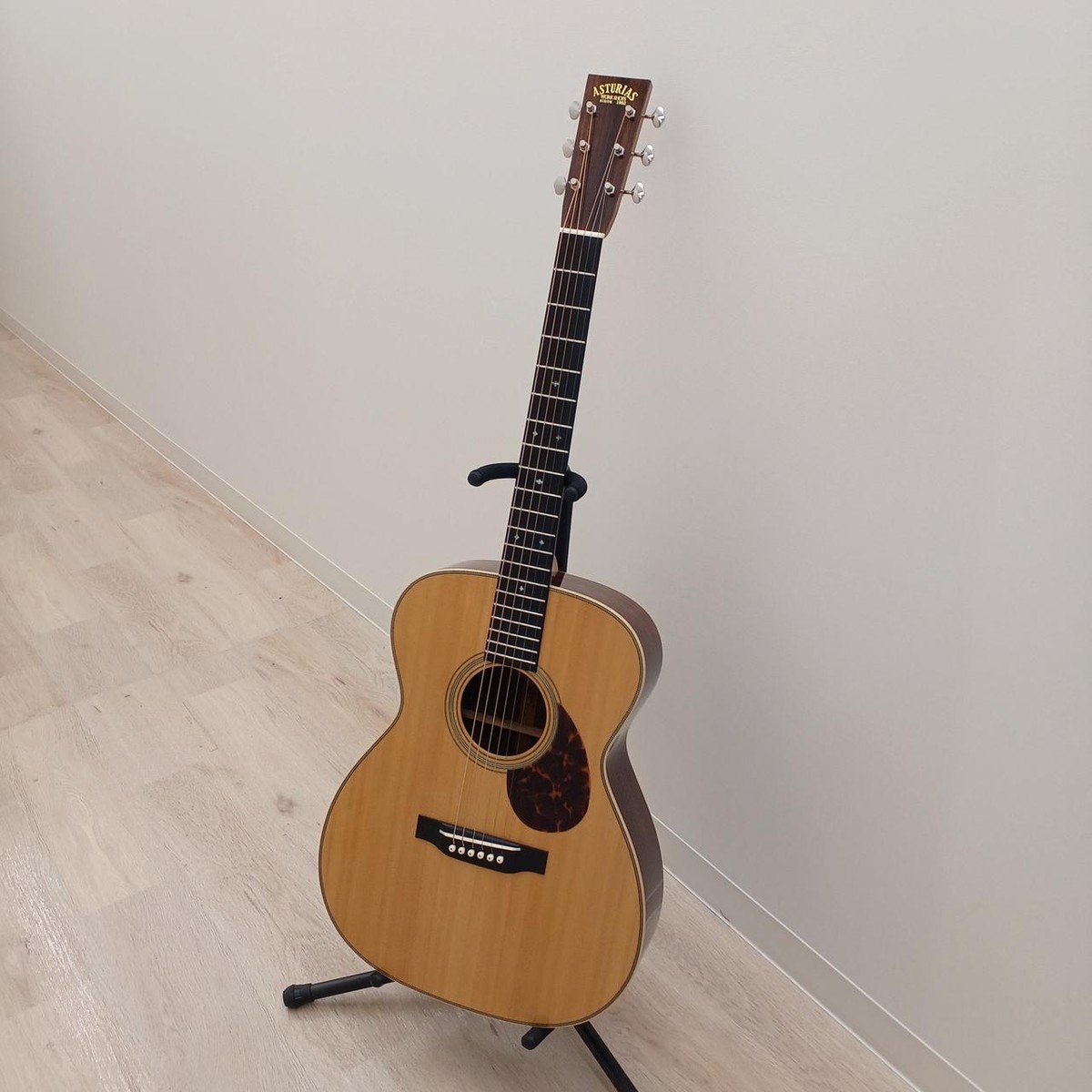 ASTURIAS TRAD OM Reverence Acoustic Guitar | eBay