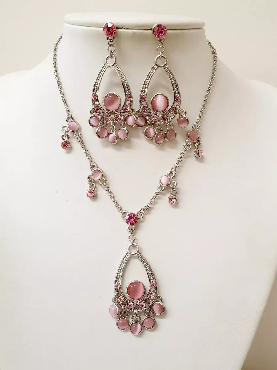 Pink store colour necklace