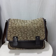 Articolo e4425 borsa uomo Calvin Klein beige, base 6x30cm, altezza 27cm, lunghez