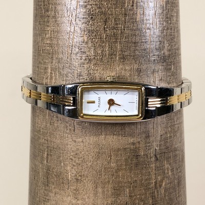 Pulsar Women\'s Two-Tone Rectangular Watch Vintage PULSAR Quartz Silver and Gold Tone Slim Women main image 3