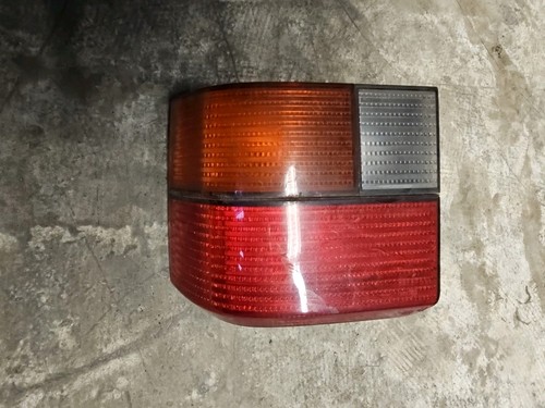 VW T4 Rückleuchte Rücklicht hinten Rechts 70194511