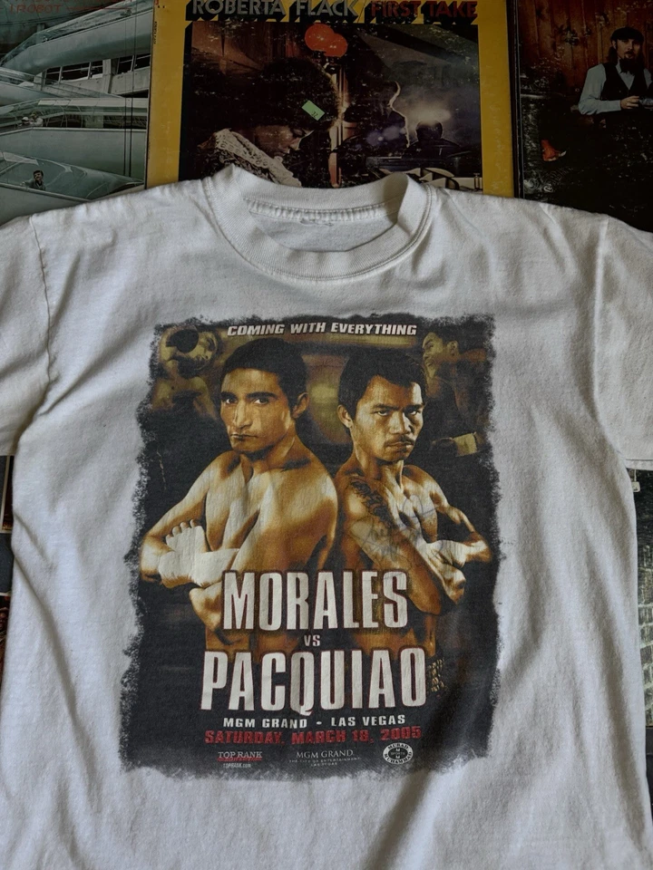 莫拉莱斯与帕奎奥拳击衬衫 / Y2K 2005 / 签名 — 第 2/4 张图片