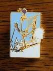 Plymouth Roadrunner 1985 Enamel Metal Pinback Lapel ~ Skiing Roadrunner — photo 2