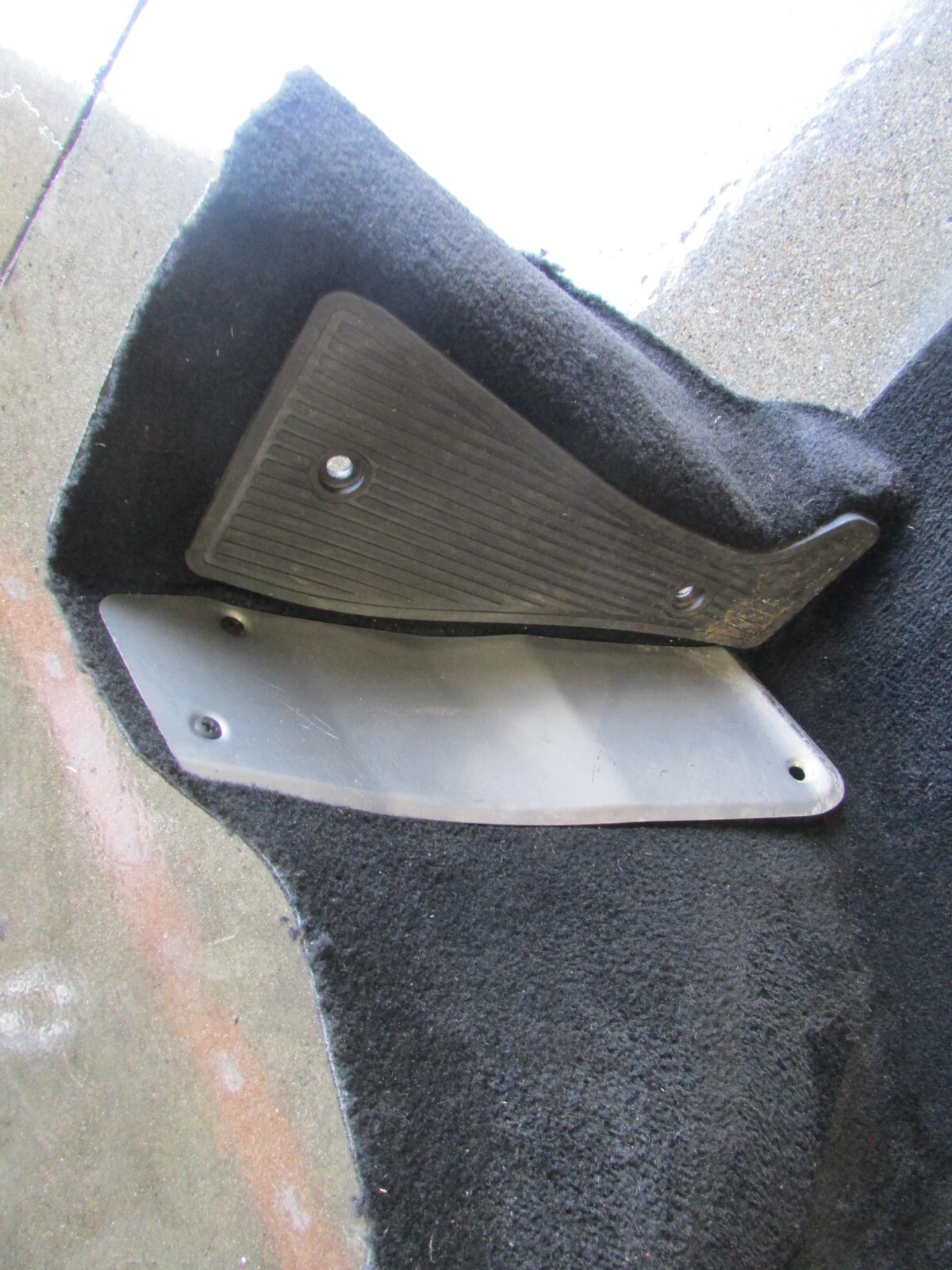 Ferrari 488, LH Left, Front Carpet, Black, Used, P/N 86154600