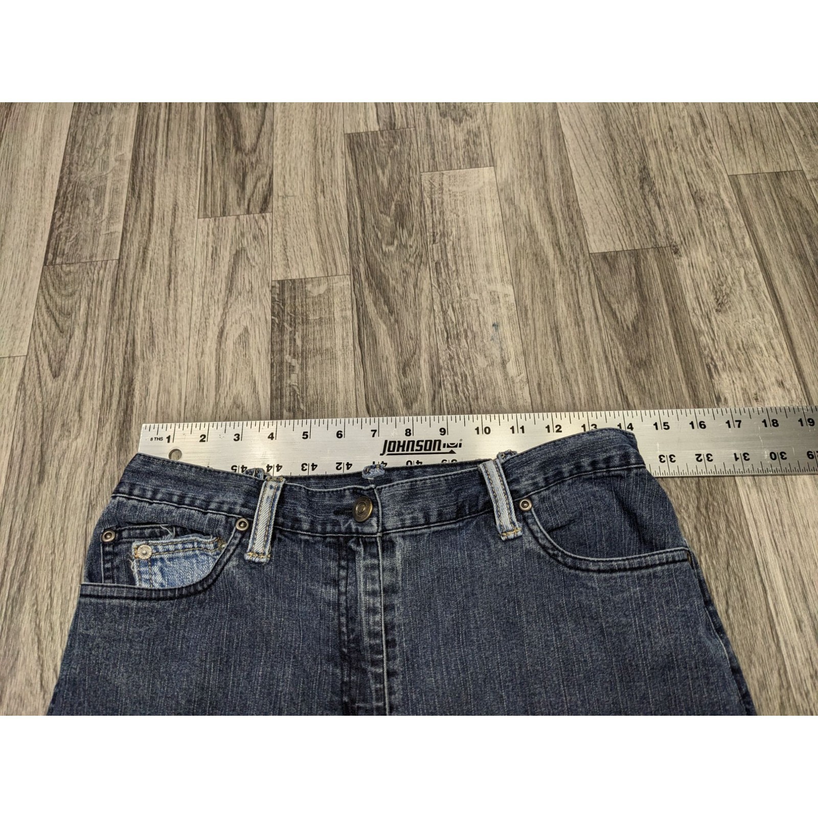 Ruby Rd Womens Size 8 Distressed Patchwork Croppe… - image 6