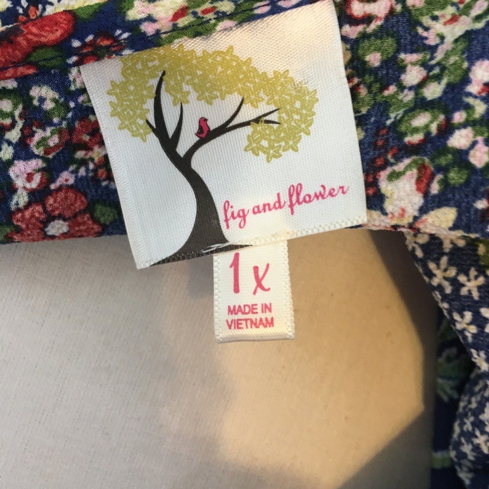 Fig & Flower Blue Large Floral Boho Tunic Top, 3/4 Sleeve, Wildflower