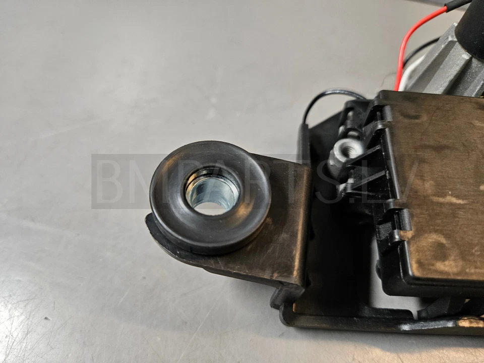 MOTOR LIMPIAPARABRISAS TRASERO BM BMW X3 E83 & LCI 6917907 NUEVO Foto 4 de 4