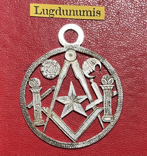 Dollar En Argent 1921 S - Pièce Américaine Montée En Pendentif, Patine Médaillée, Poids ~27-30g