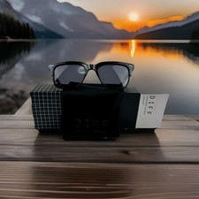 DIFF Charitable Eyewear BILLIE Black Grey Polarized Sunglasses - NEW