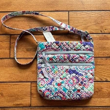 NWT Vera Bradley Quilted HELLO KITTY Triple Zip Hipster Crossbody PAISLEY Purse