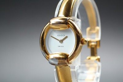 Gucci 1400L White Dial Gold Bangle Quartz 25mm Ladies Watch From