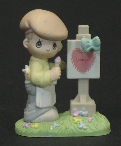 PRECIOUS MOMENTS "LOVING YOU DEAR VALENTINE" BOY | eBay