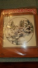 Sunset stitchery winter snow fall 16" x 16" 100 wool yarn Snowfall Denise New