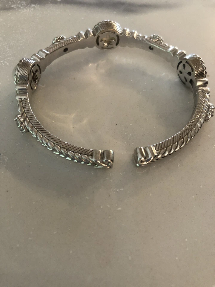 Puño de perlas de plata de ley Judith Ripka Foto 2 de 4