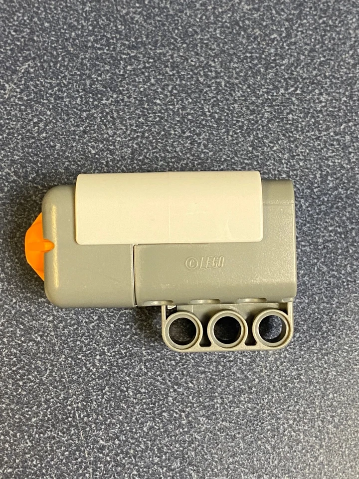 Lego Lot Of 25 Mindstorms Electric, Sensor, Touch  - NXT Bulk Lot 25 NEW - Image 2 of 4