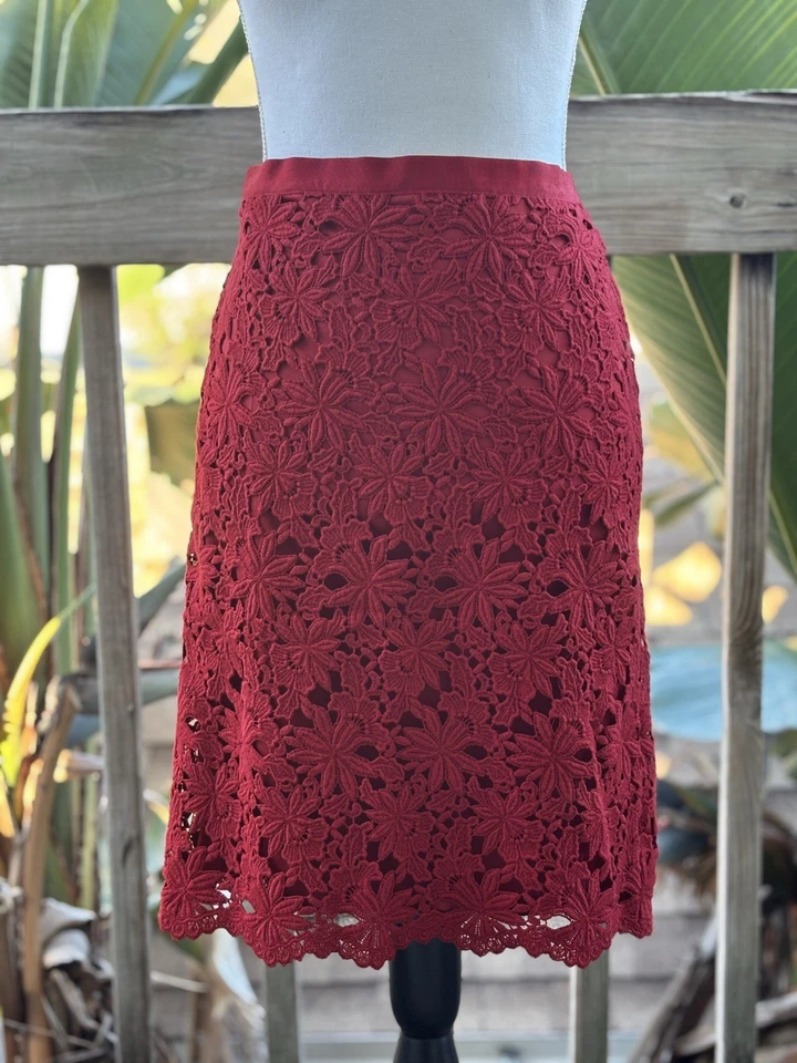 Falda Lápiz Talbots Roja Floral Crochet Encaje Talla 8 Pequeña Mezcla de Algodón Foto 2 de 4