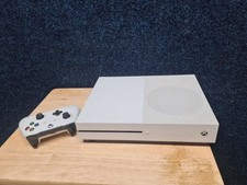 Microsoft Xbox One S 500GB Console & controller