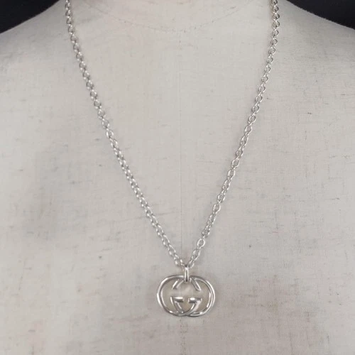 Collana GUCCI motivo logo YBB190484 Giappone