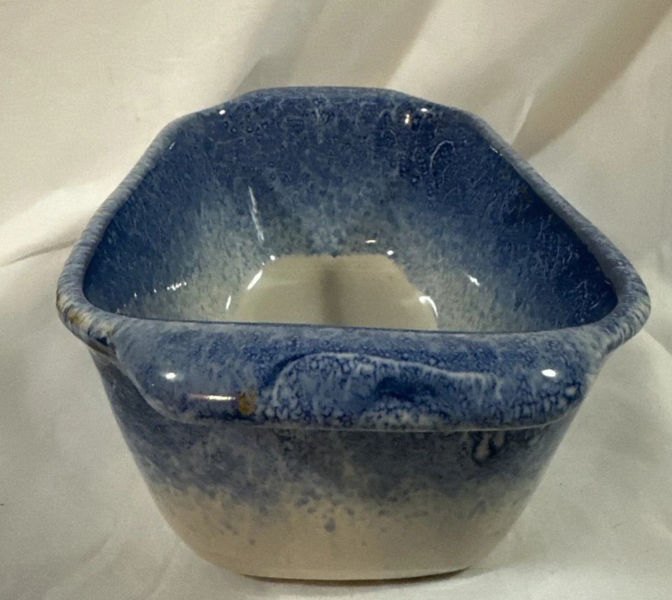 Libbey Artisan Stoneware Loaf Bread Pan ~ 11" X 5 3/4" and 3" Deep Blue/Cream - Image 2 of 4