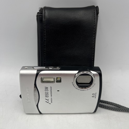 PARTS ONLY - Olympus Stylus 850 SW 8.0MP Digital Camera - Silver #280 - Picture 1 of 11