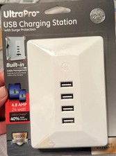 GE UltraPro 4 Stazione di Ricarica USB con Protezione da Sovratensioni e Cavo Mgmt 31712 Nuovo