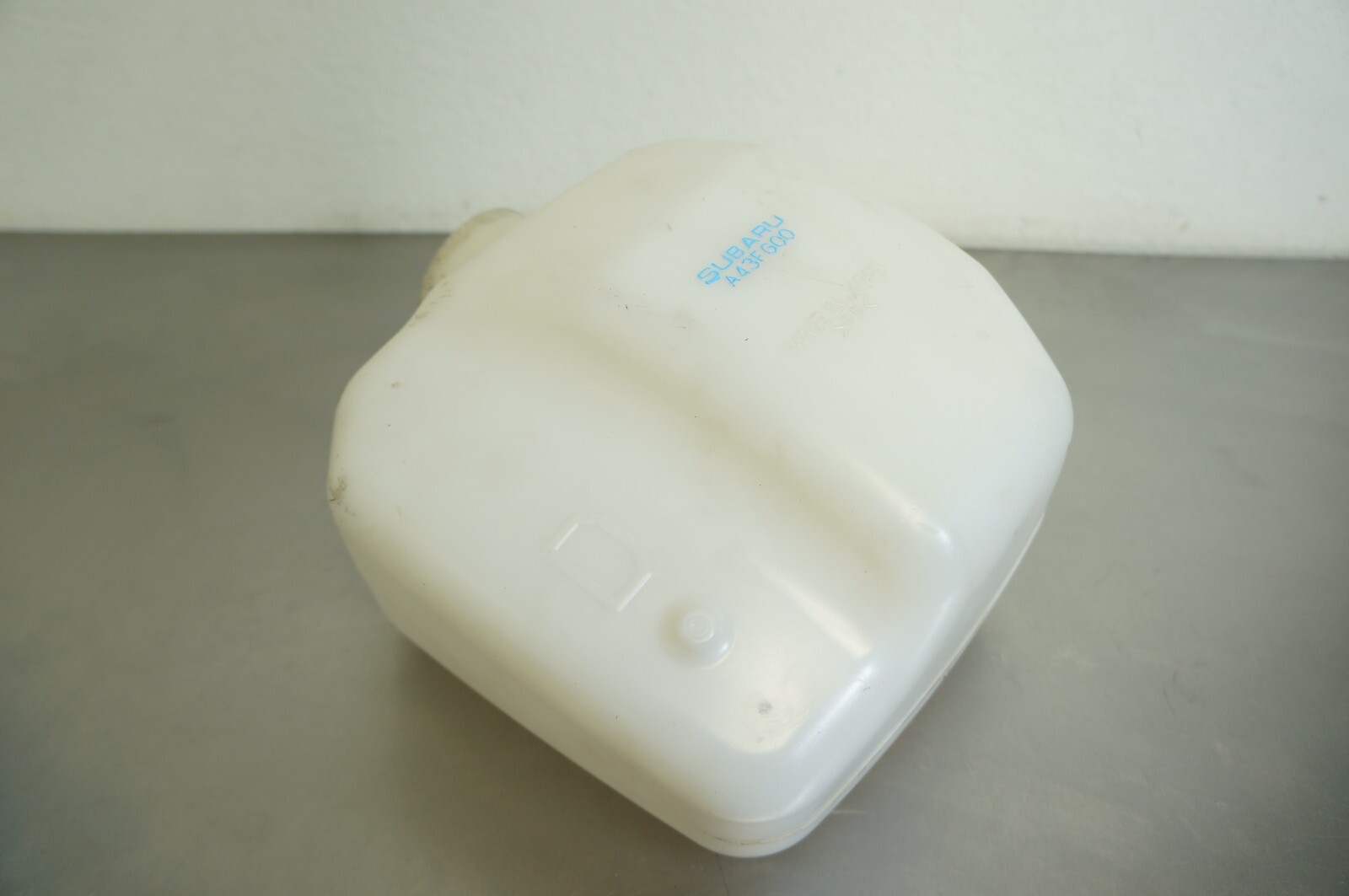 20092013 SUBARU Forester AIR CLEANER INTAKE RESONATOR BOX TANK A43FG00 OEM eBay