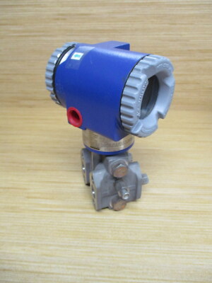 Foxboro IDP10-A22A21F-V Pressure Transmitter IDP10A22A21FV Chipped