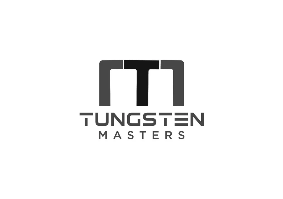 HIS & HERS 8 毫米/6 毫米钨哑光金色婚戒两个戒指套装带 CZ 石 — 第 2/3 张图片