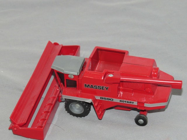 massey ferguson toy combine