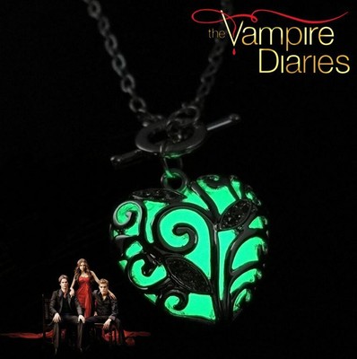 The Vampire Diaries Caroline Forbes versilbertes, leuchtend grünes Steinarmband