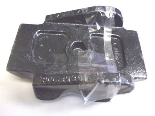 2005308C1 NEW OEM INTERNATIONAL REAR SPRING SEAT 3.4 DEGREE 2005308C2 2010483C1 - Picture 3 of 3
