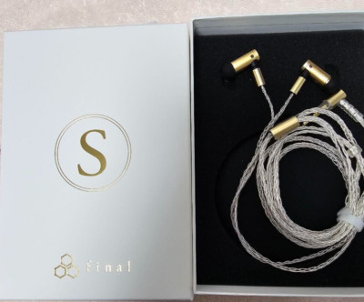 Final Audio S5000 FI-S5BSB In-Ear Headphonese BA Drivers, Brass Used