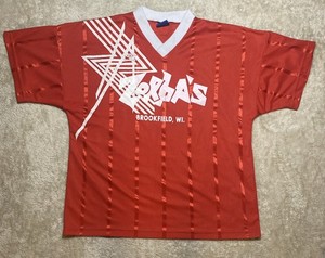 Maillot De Foot Vintage Umbro – Homme Taille L – Rouge – Manches Courtes – Occasion