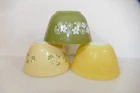 Pyrex 1.5 Pints #401  Mixing Bowl Lot Of 3 Assorted Patterns