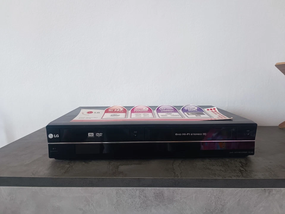 LG RC388/Bitalk– Lettore/Registratore Combinato DVD VHS – Hi-Fi Stereo –... - Immagine 2 di 4