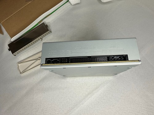 CD RE-WRITER K Hypermedia INTERNAL - 52X WRITE - 24X RE-WRITE - 52X READ - 第 6/10 張圖片
