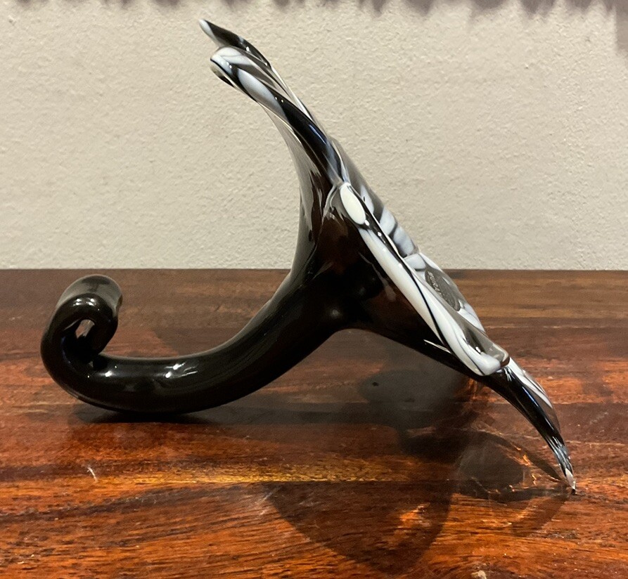 Beautiful Italian Murano Art Glass Flower Black & White Made in Italy