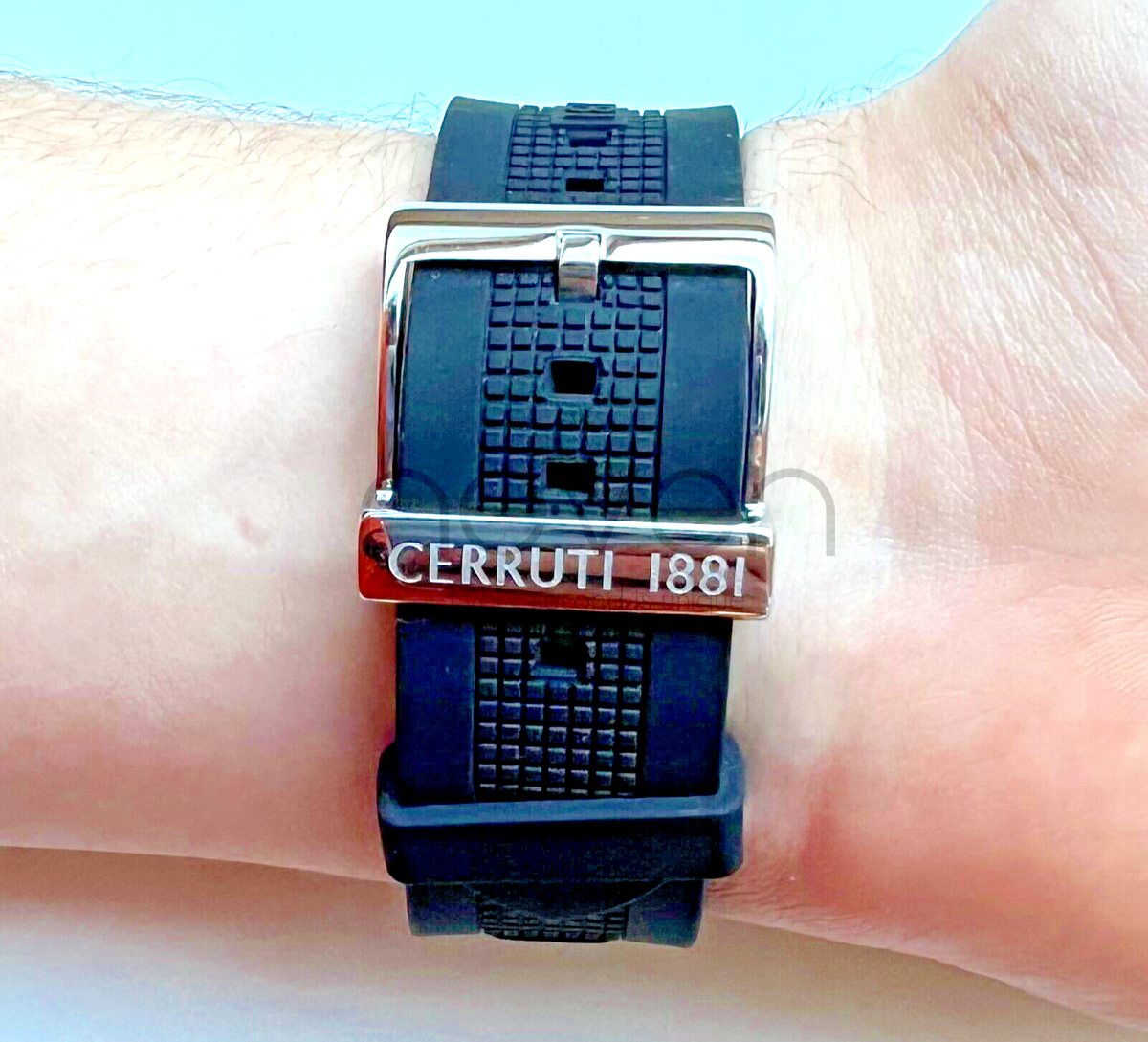 CERRUTI 1881 - STAINLESS STEEL - WATER RESISTANT 3 ATM - BLACK