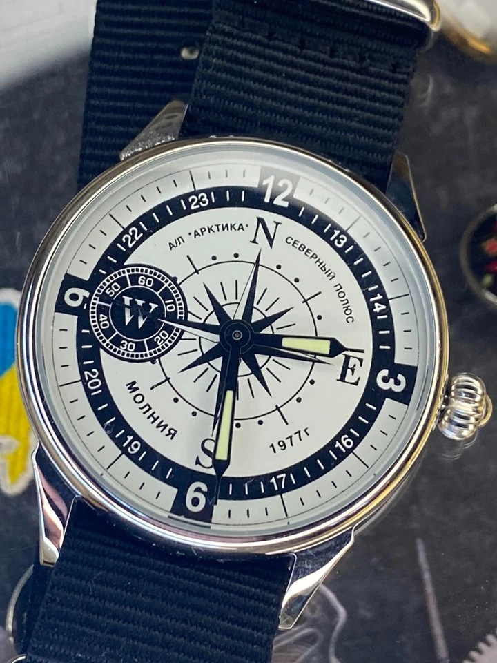 Vintage Molniya Watch Compass Mechanical Wrist Russian Arctic Molnja Military - Image 3 of 4