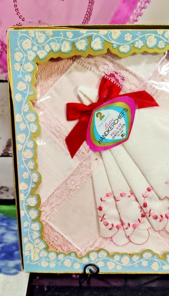 Pañuelos vintage de encaje bordados florales rosas Fruit of the Loom para dama Foto 2 de 4