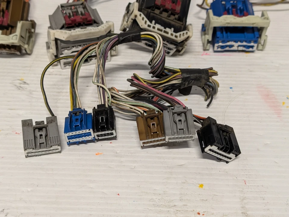 Dodge Ram 1500 2500 3500 2006 arnés de cableado enchufe solo coleta (coincide 56049888) Foto 2 de 4