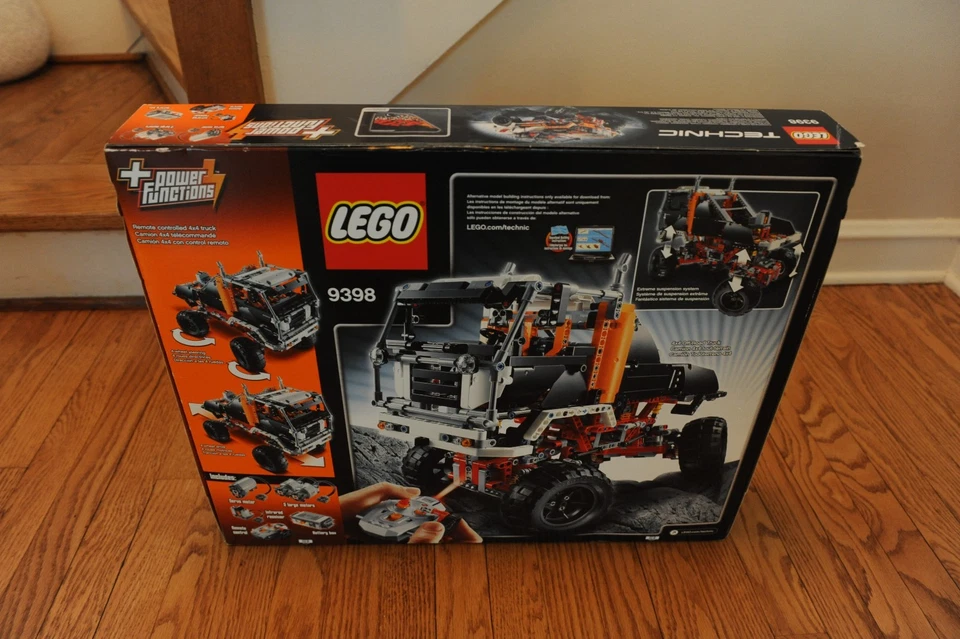 LEGO 9398 - 4x4 Crawler Technic Remote Controlled - New - Image 4 of 4